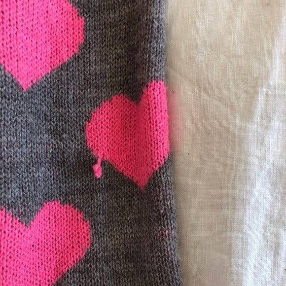 H&M sweet heart sweater sz M - Picture 3 of 5